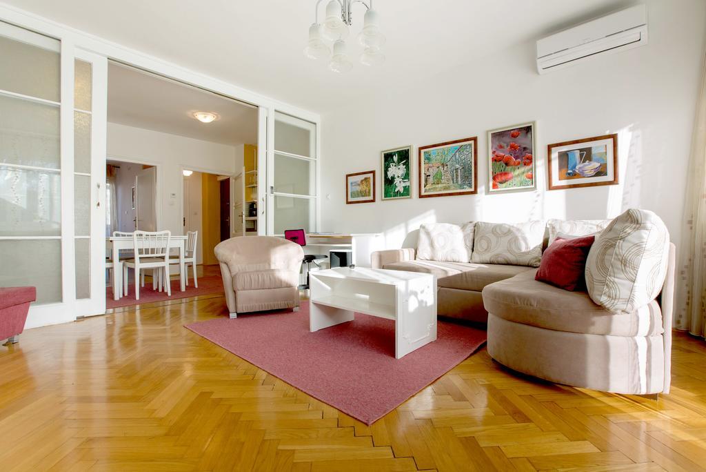 Apartment Cvetje Загреб Экстерьер фото